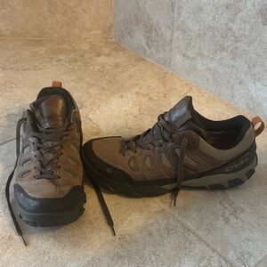 Oboz Men’s Brown Trail Athletic Hiking Shoes